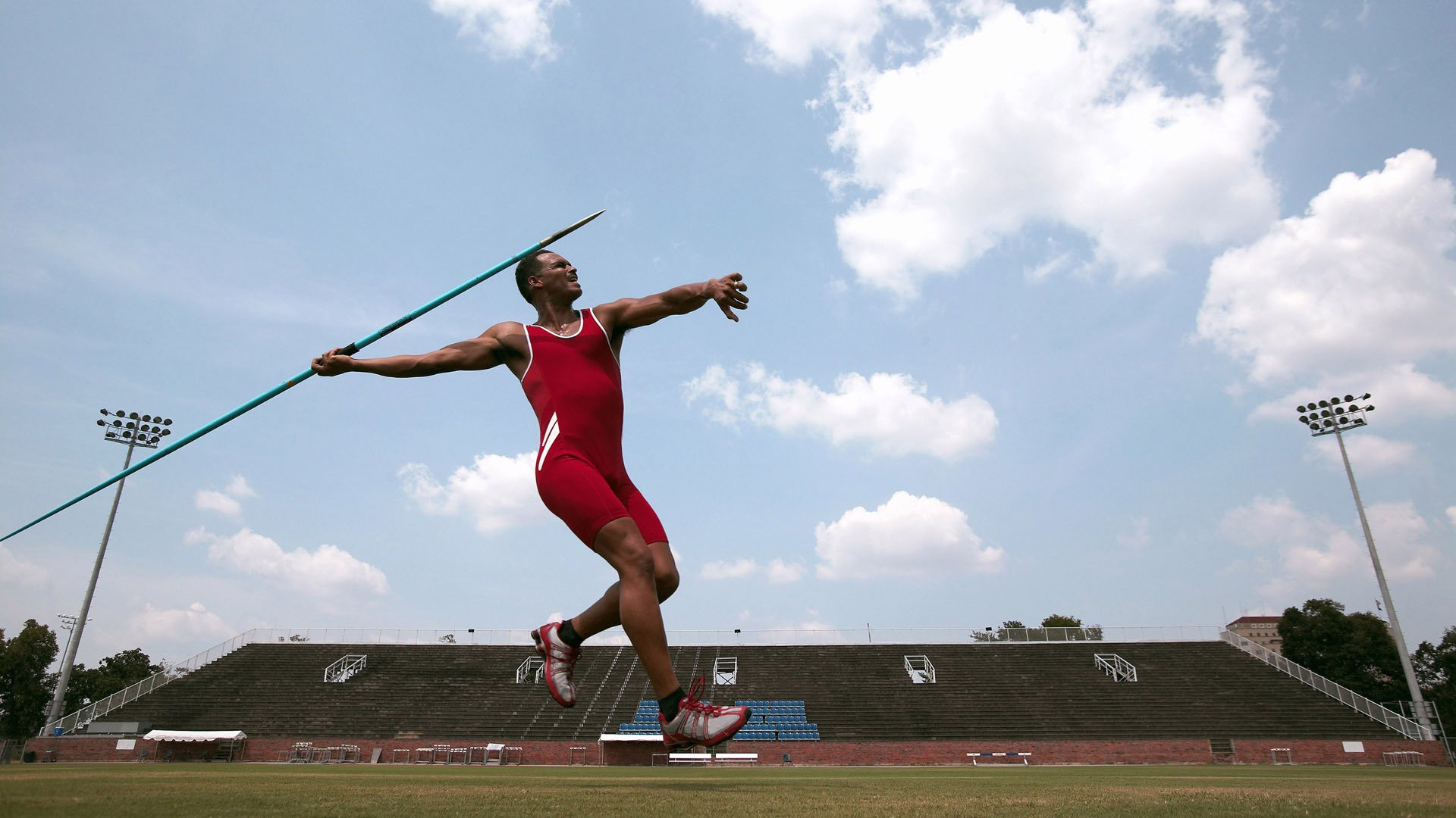 开云体育官网在线-马拉松赛事设置人脸识别签到通道提升效率，上海马拉松人脸识别